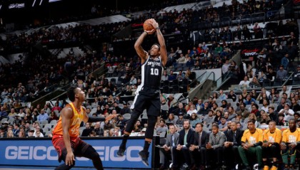  戈贝尔18篮板爵士力克魔术  