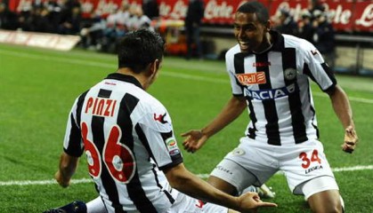  佛罗伦萨翼卫插上助攻梅开二度，边路走廊彻底统治比赛